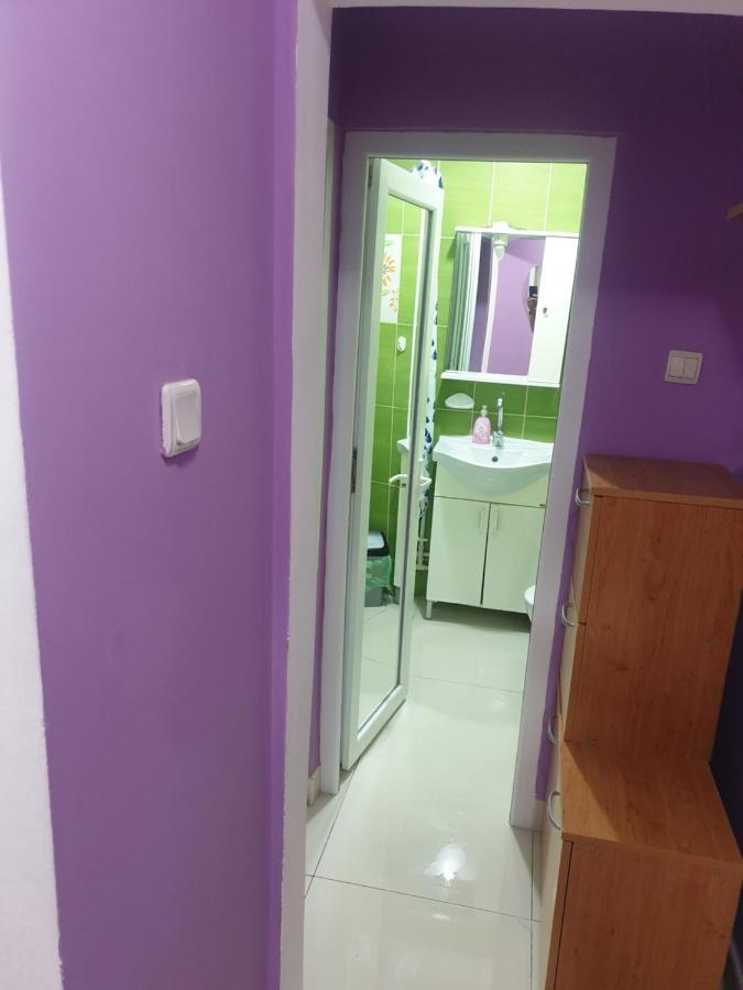Studio aproape de plaja Năvodari Exterior foto