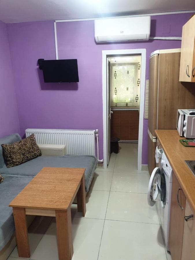 Studio aproape de plaja Năvodari Exterior foto